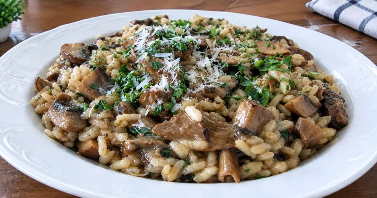 Mushroom Risotto in Hindi