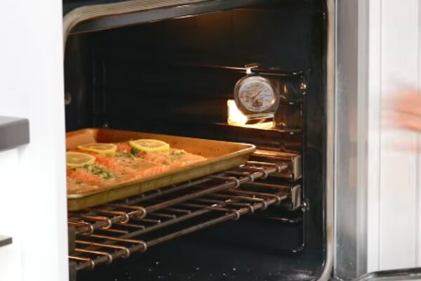 Bake Salmon in oven