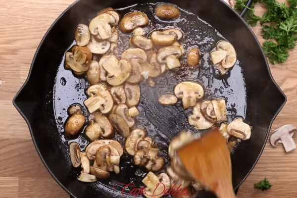Chicken Marsala
