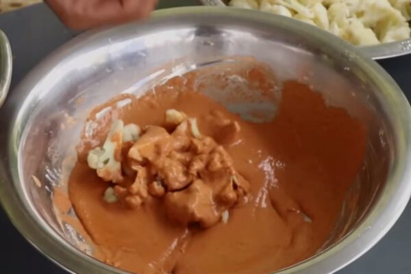 Cauliflower Pakoda