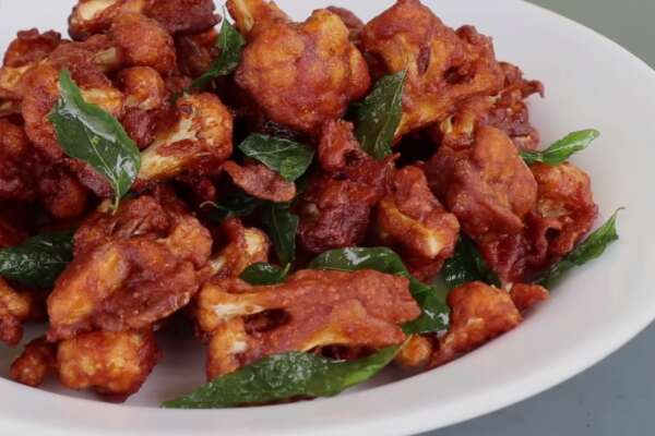 Cauliflower Pakoda