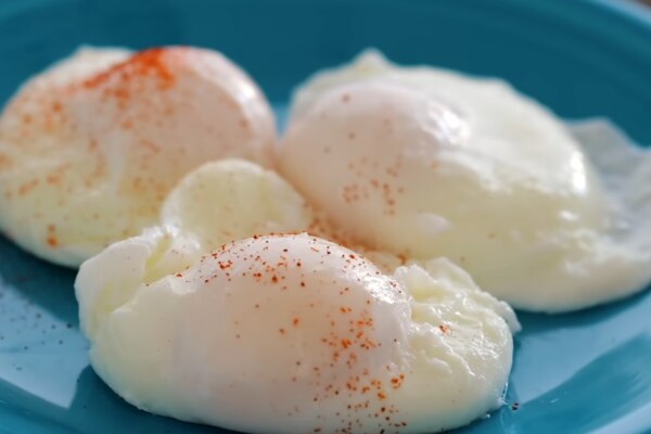 Poached Eggs Recipe in Hindi