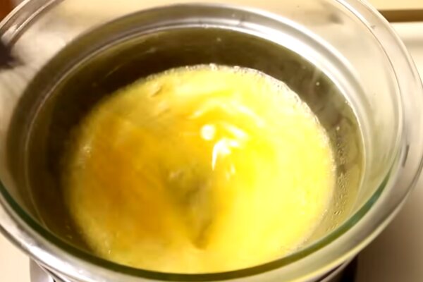 Eggs Benedict Recipe in Hindi: