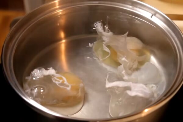 Eggs Benedict Recipe in Hindi:
