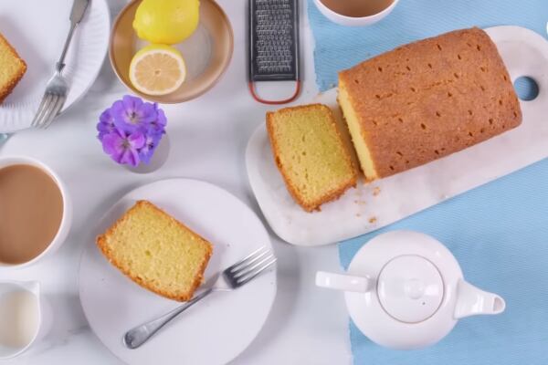 Lemon Drizzle Cake 8