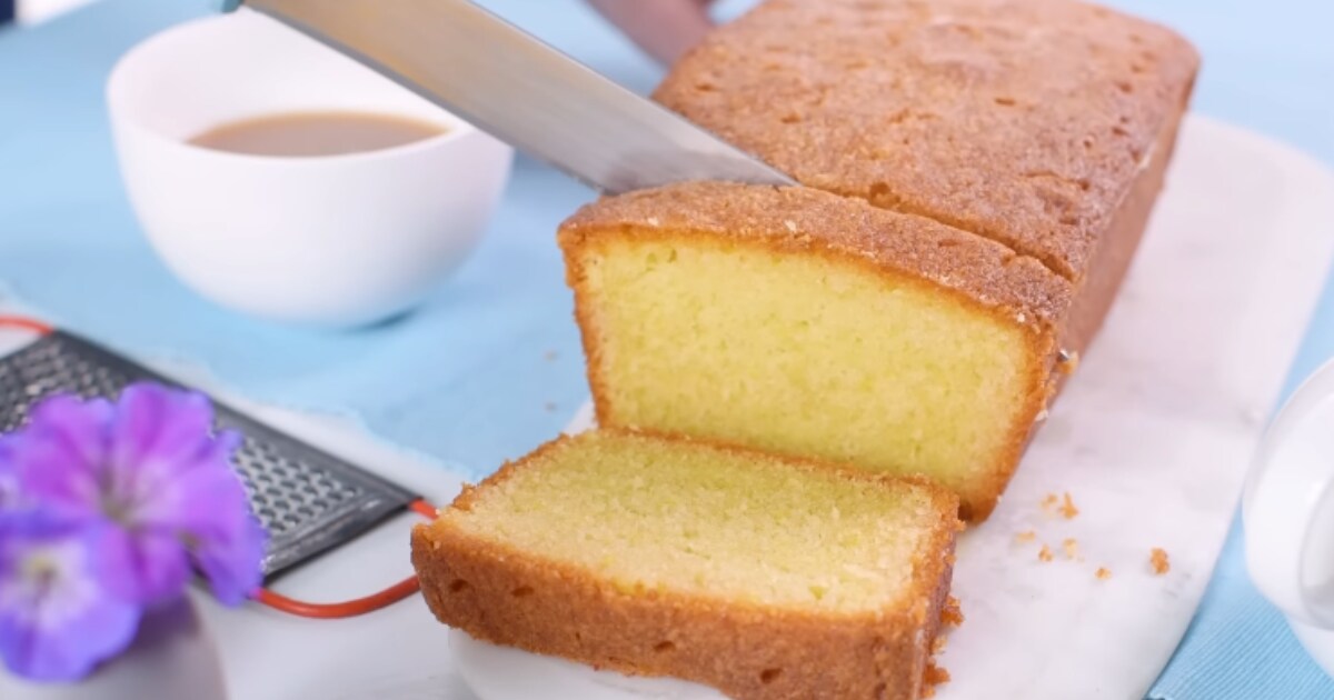 Lemon Drizzle Cake Recipe