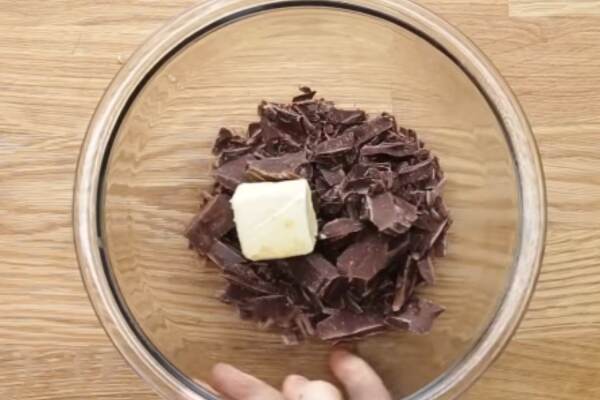 Moca Nanaimo Bar Recipe