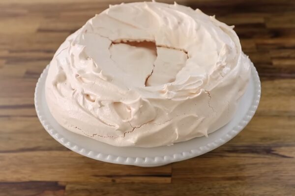 Pavlova Cake Recipe