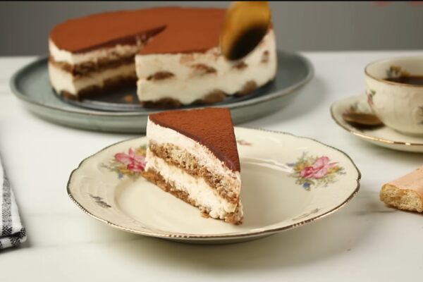 Tiramisu Cake Recipe