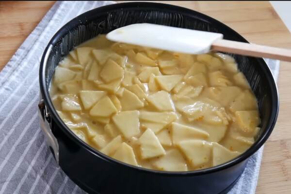 Apple Cake Recipe