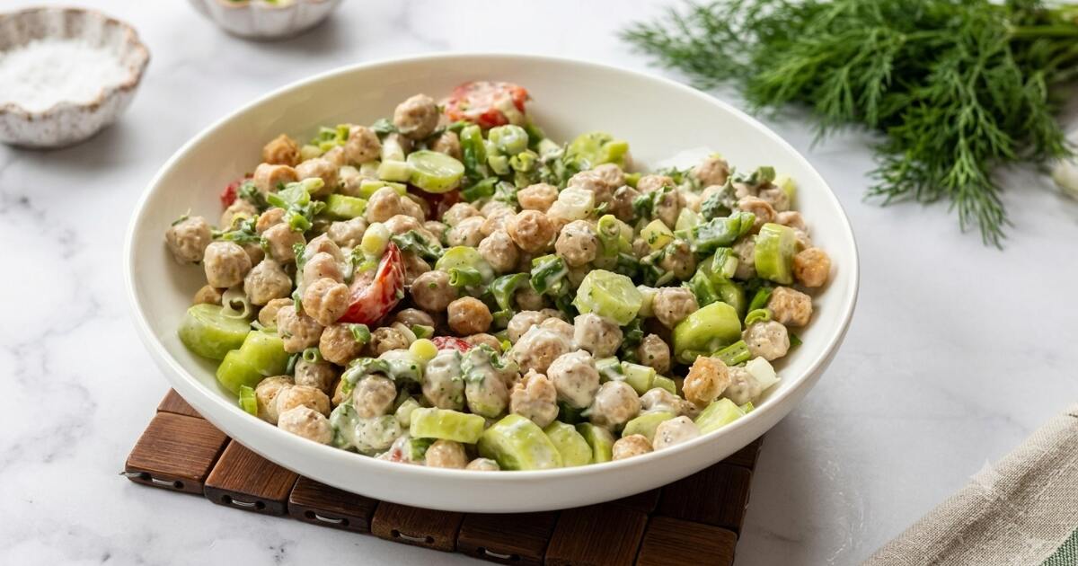 Soya Chunks Yogurt Salad