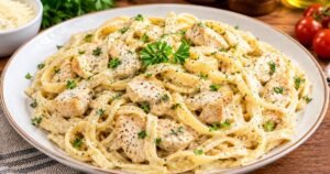 Fettuccine Alfredo Recipe in Hindi